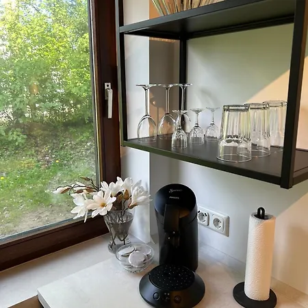 Mitten Im Gruenen - Mit Wohlfuehlcharakter In Stadtrandlage Apartamento