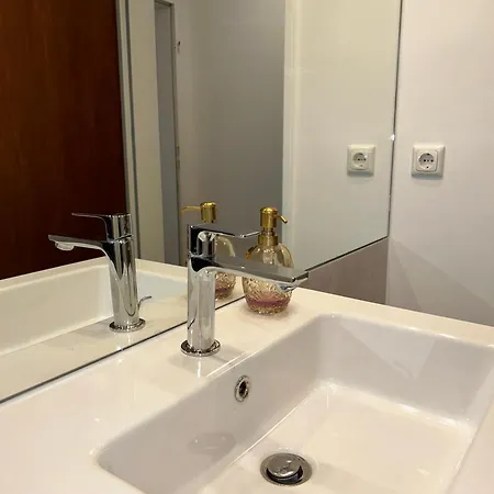 Mitten Im Gruenen - Mit Wohlfuehlcharakter In Stadtrandlage