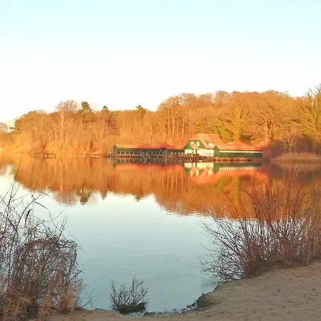 Mitten Im Gruenen - Mit Wohlfuehlcharakter In Stadtrandlage * Eutin