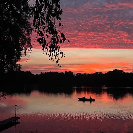Mitten Im Gruenen - Mit Wohlfuehlcharakter In Stadtrandlage * Eutin