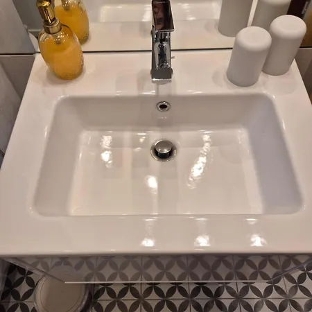 Mitten Im Grünen - Mit Wohlfühlcharakter In Stadtrandlage Eutin